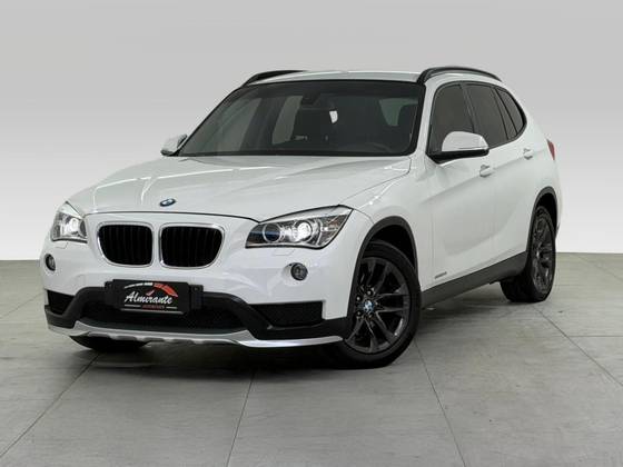 BMW X1 2.0 16V TURBO ACTIVEFLEX SDRIVE20I 4P AUTOMÁTICO BMW X1 2.0 16V TURBO ACTIVEFLEX SDRIVE20I 4P AUTOMÁTICO